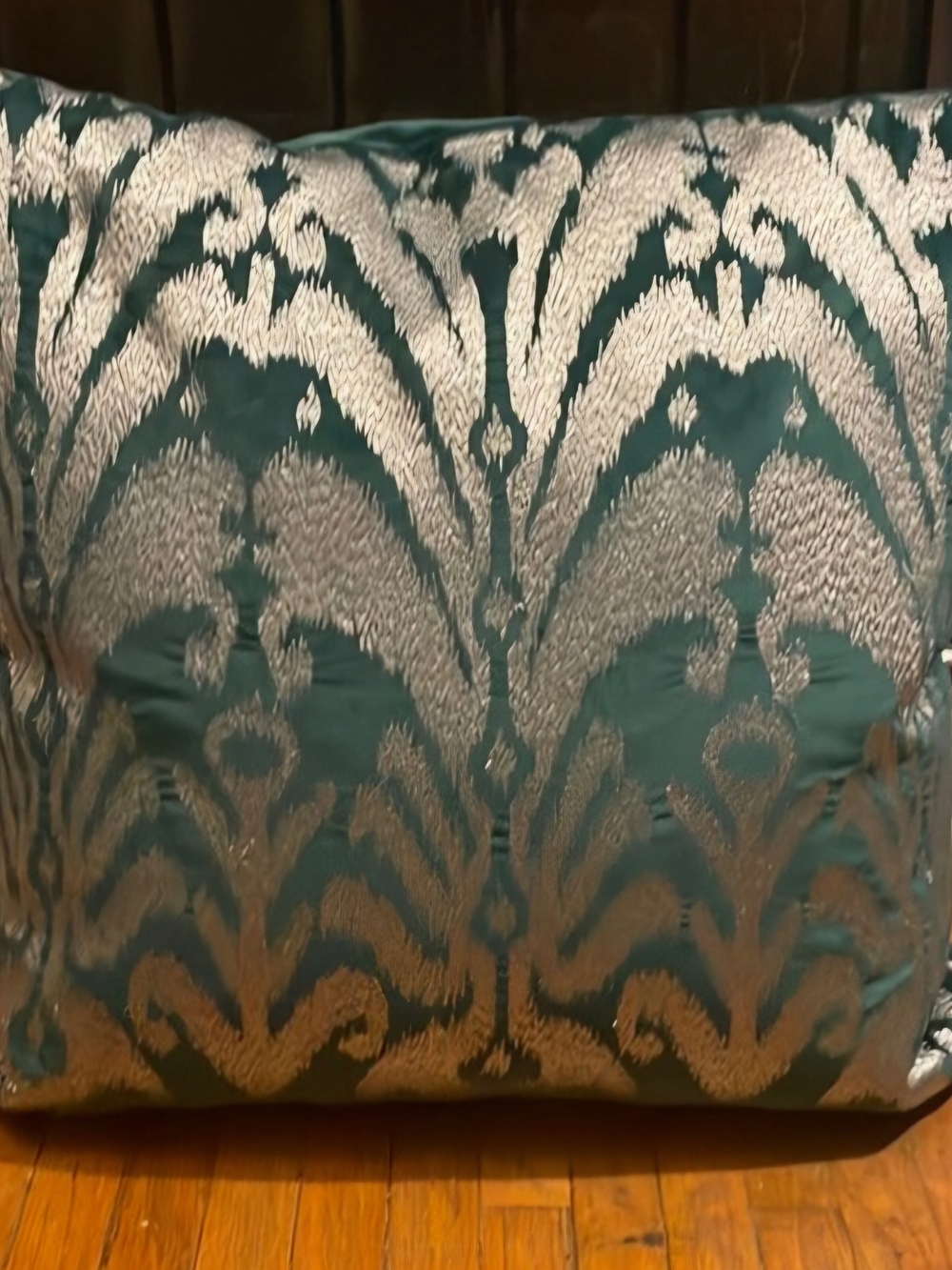 Callisto Emerald Green and Gold Metallic Damask Accent Pillow 22 X 22 NWT
